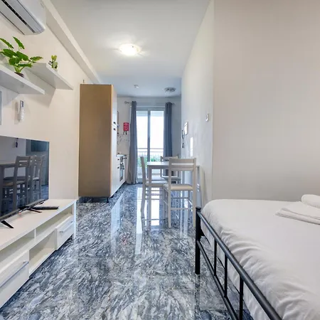 New! Penthouse In By Sf Homes * Żejtun